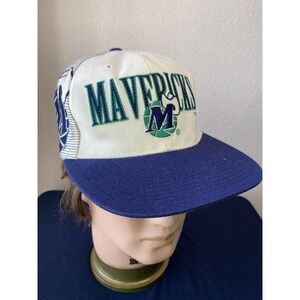 Vintage 1990's NBA Dallas Mavericks Sports Specialties Shadow Snapback Hat Rare